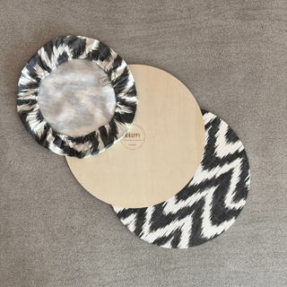 Black & White Ikat Wrappy Placemat